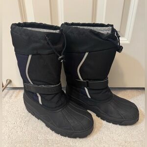 Boys LL Bean Size 7 Snow Winter Boots